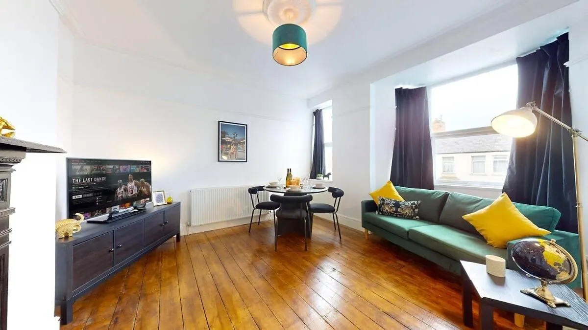 Large 2-Bed Apartment In 卡迪夫 英国